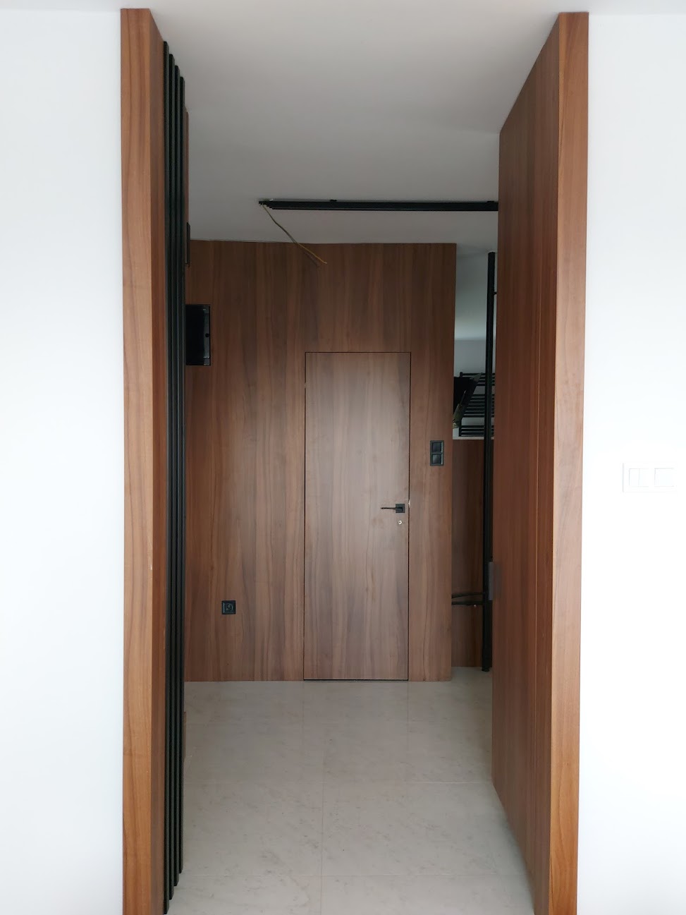 2 Byt Hutnicka Vstupna chodba